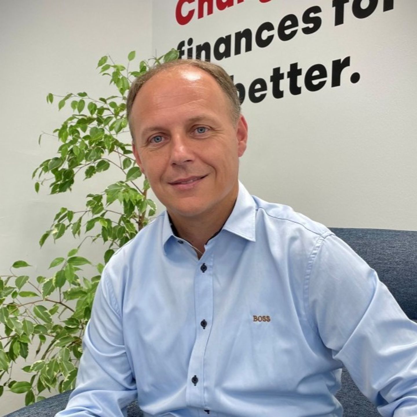 Gregor Guček, Case Manager, EOS w Słowenii